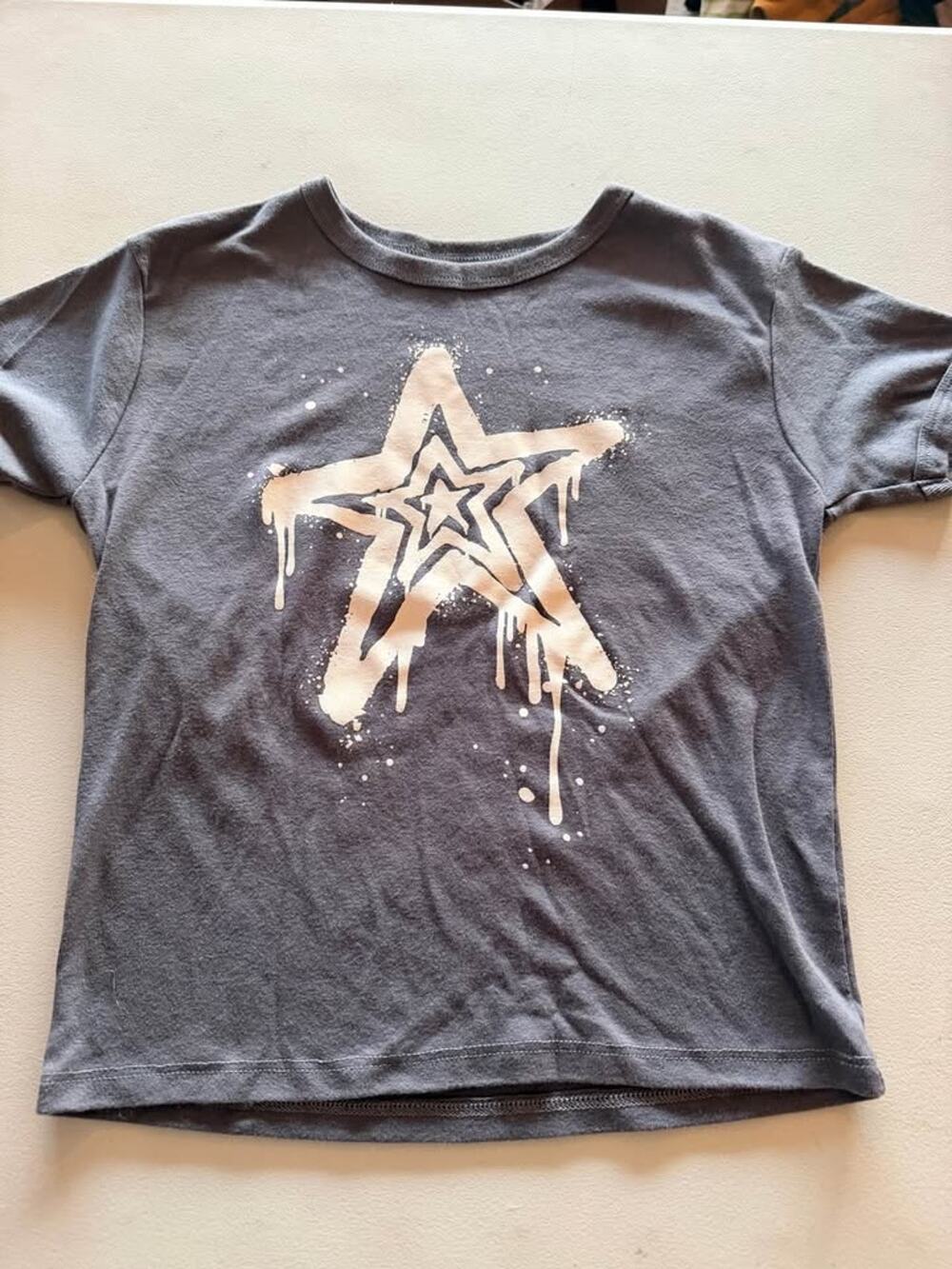 Vinyl Icons Star Graphic T-Shirt